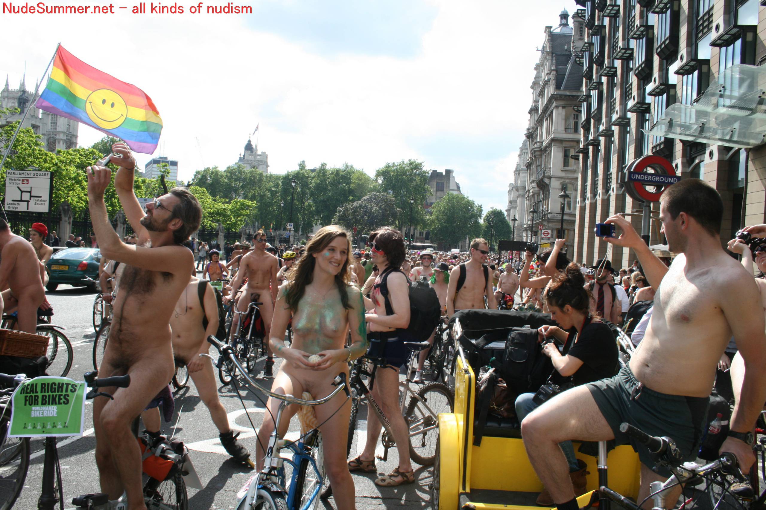 World Naked Bike Ride (WNBR) 2010 - Naturist Living - 2