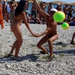 Beach Rope Pull Fighting Purenudism Kids - 1
